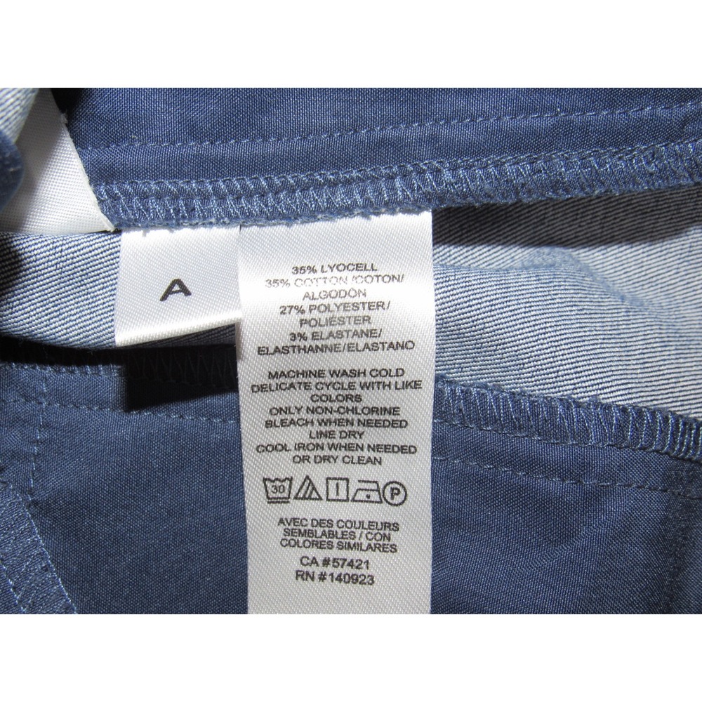 Loft The Riviera Slim Blue Nautical Anchor Button Cropped Pants Womens 8P - Picture 7 of 7